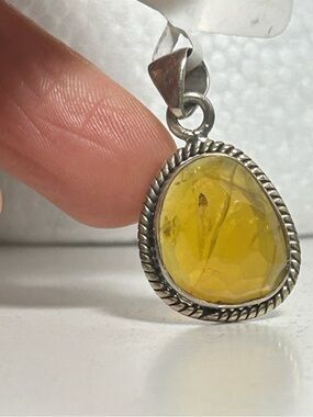 Sterling Silver genuine Yellow Opal  Pendant Necklace